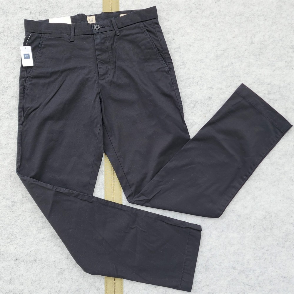 NWT - GAP - straight black pants 31x32